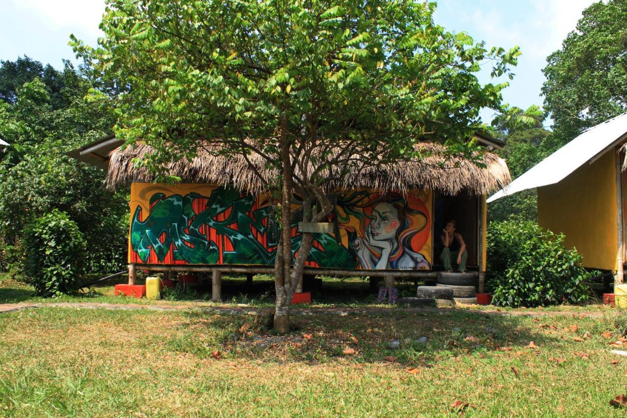 Maracumbo Lodge Mompiche Exterior photo